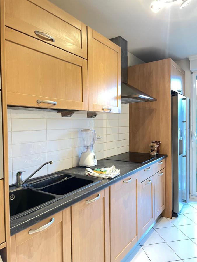 Joli Appartement à Montargis Esterno foto